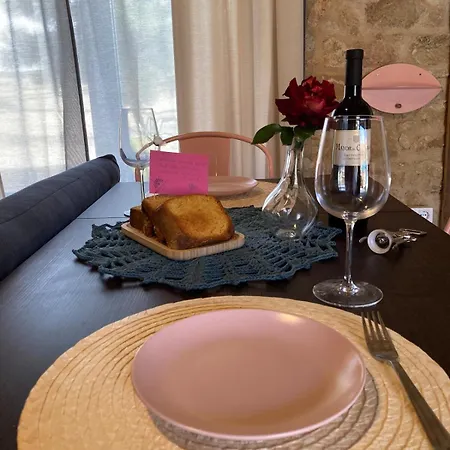 Manfarita - 3 Casitas Y Un Jardin Hechos Con Mucho Mimo! * Morille