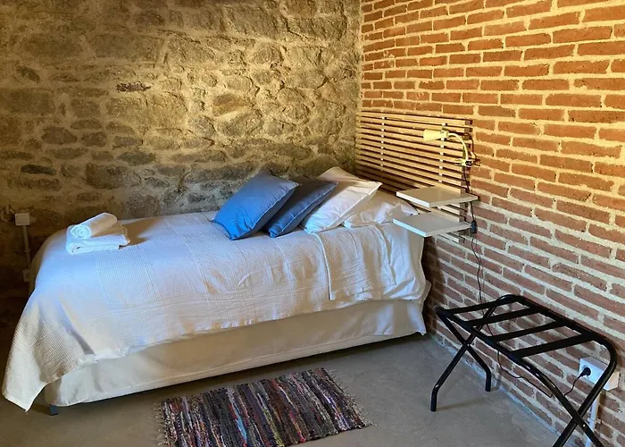 Manfarita - 3 Casitas Y Un Jardin Hechos Con Mucho Mimo!